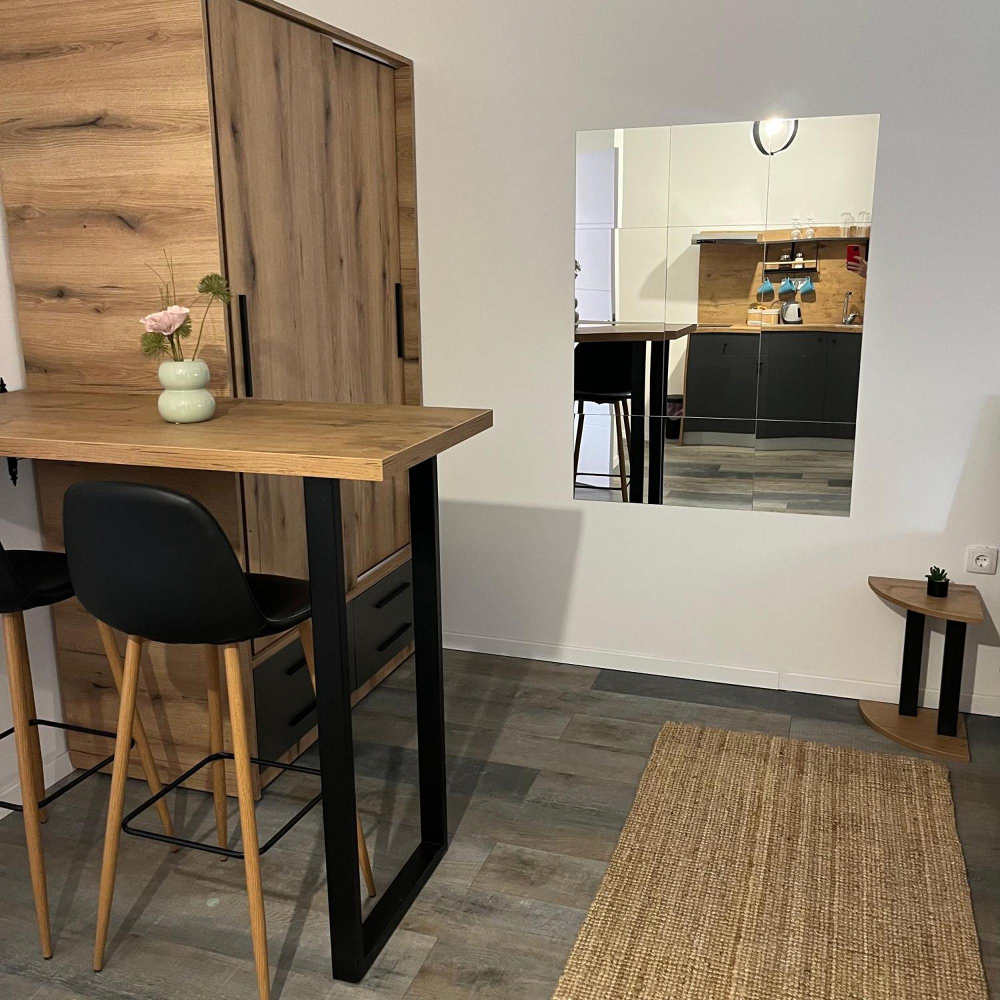 Beoair Apartments Surčin Eksteriør bilde