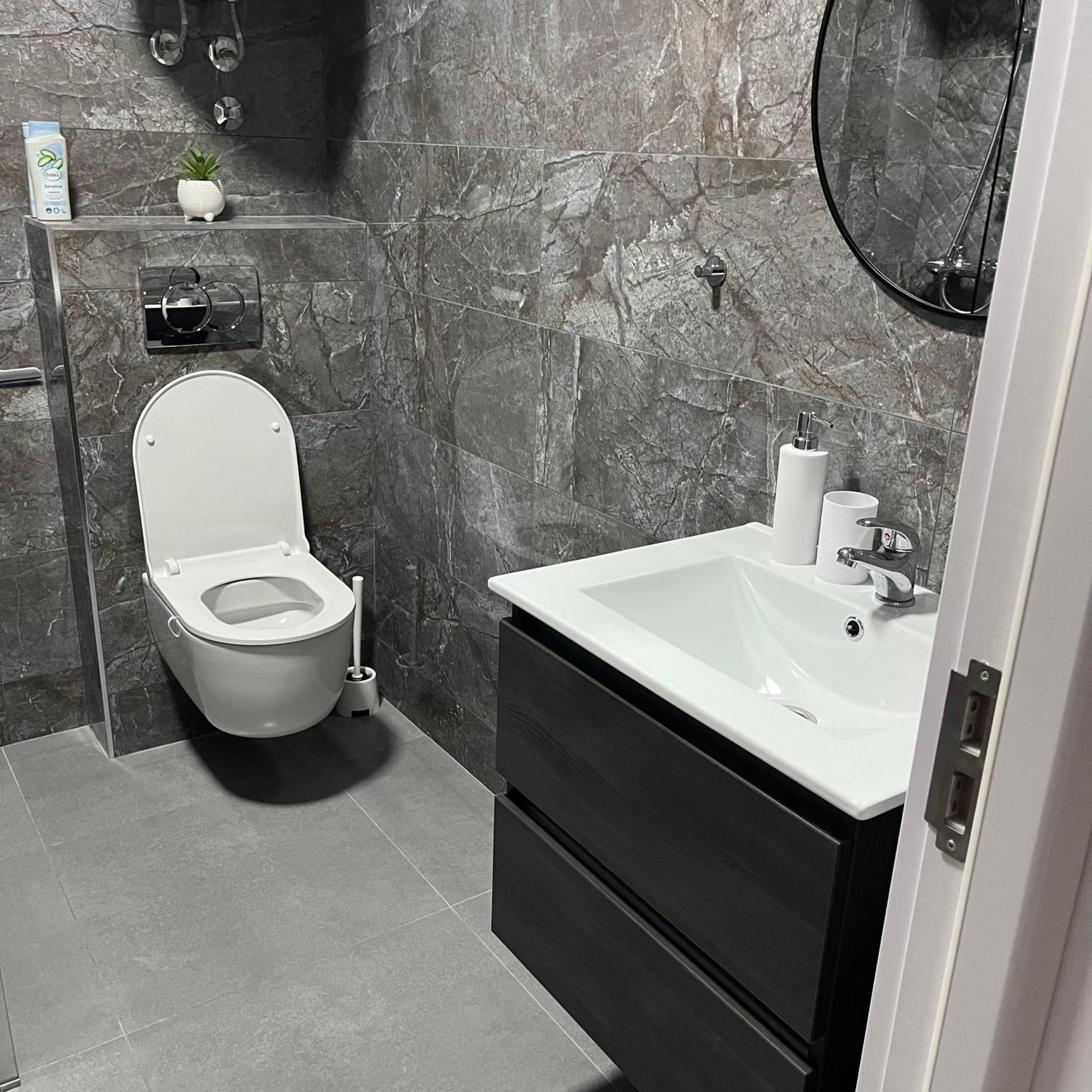 Beoair Apartments Surčin Eksteriør bilde