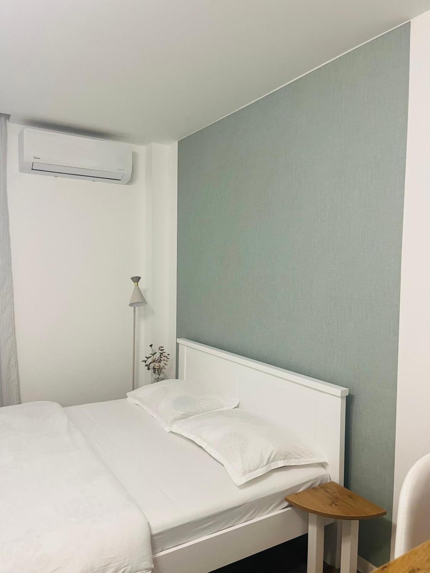 Beoair Apartments Surčin Eksteriør bilde