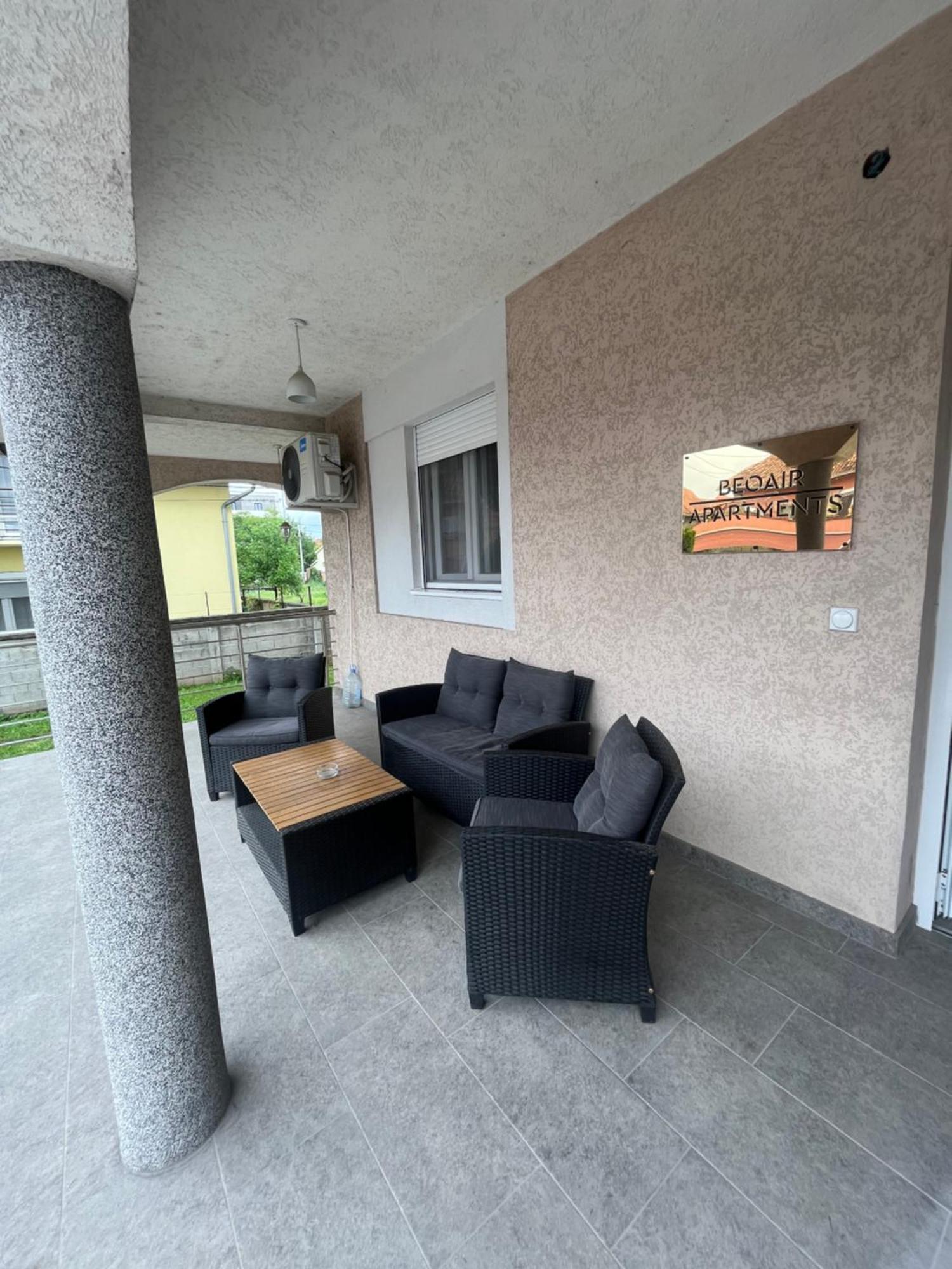 Beoair Apartments Surčin Eksteriør bilde